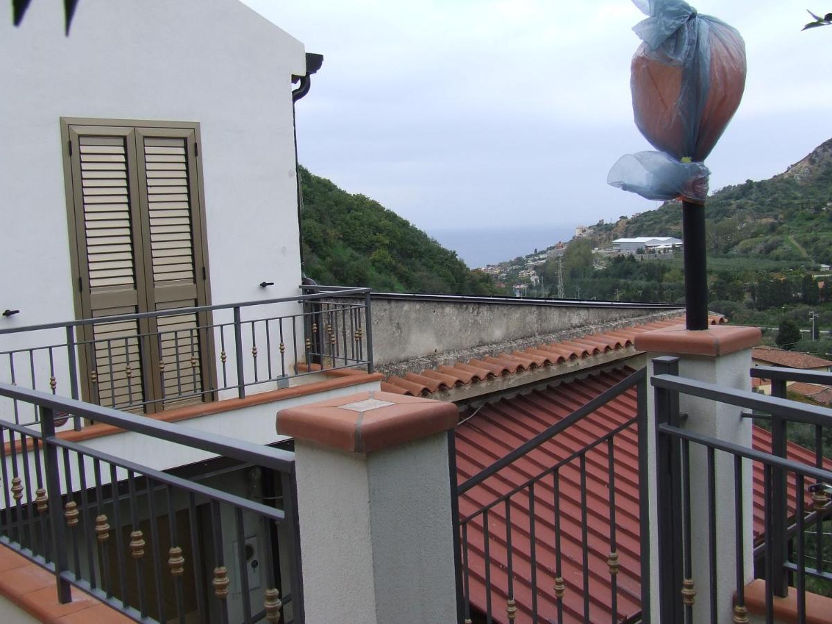 شقة Relax Vista Eolie بيراينو المظهر الخارجي الصورة